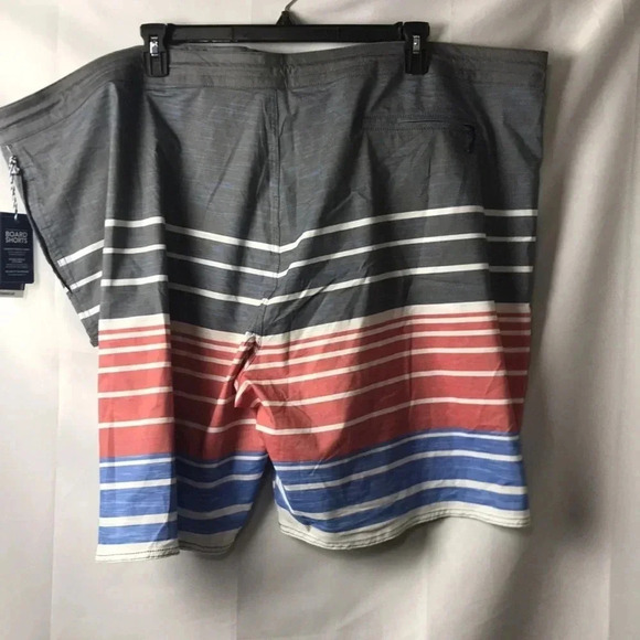 NWT ROUNDTREE & YORKE BIG MENS SZ 4XB BOARD SHORTS - Picture 9 of 11